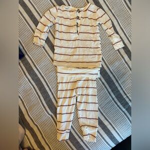 Lou Lou & Co Lydia Top and Bottoms set 3-6 months